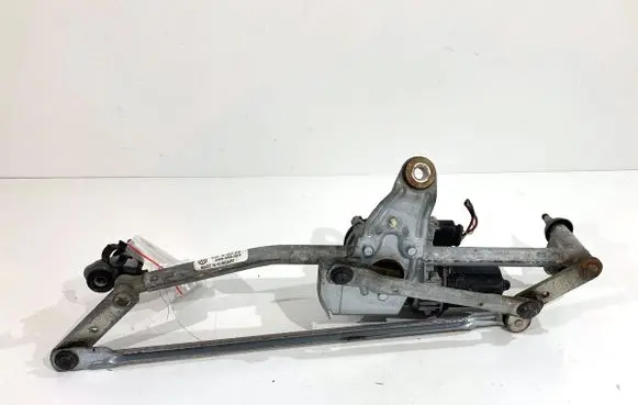 Volkswagen PASSAT B7 Front wiper linkage and motor 3AB955023