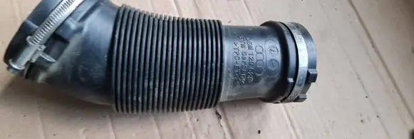 Audi A4 S4 B9 Air intake duct part 06M129629