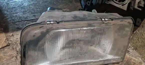 Volvo 850 Headlight/headlamp 