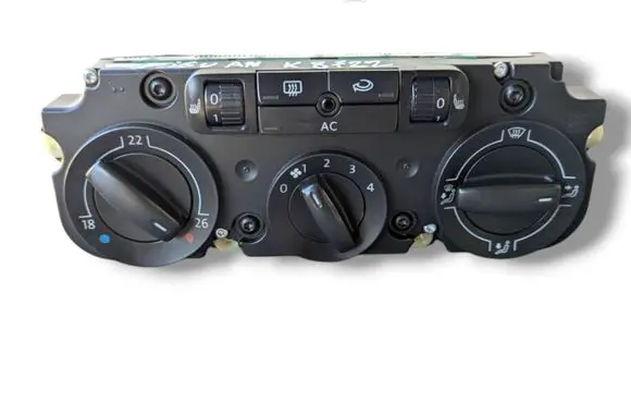 Volkswagen Tiguan Air conditioning/heating control unit 5HB009327-27 5M2820045A