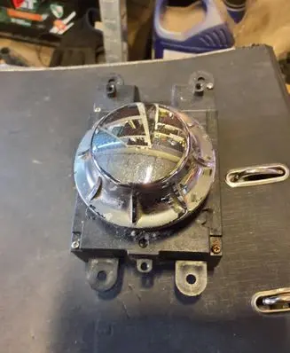 Multifunctional control switch/knob