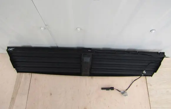 BMW 2 F45 Radiator trim 931991801