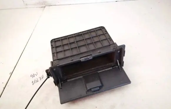 Chevrolet Captiva Other interior part tbx35