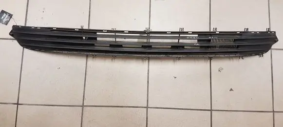 Opel Combo C Front bumper lower grill 464549018