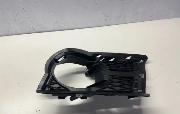 Volkswagen Tiguan Fog light bracket 5N0853665A