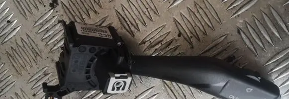 Skoda Octavia Mk2 (1Z) Wiper control stalk 1k0953519a
