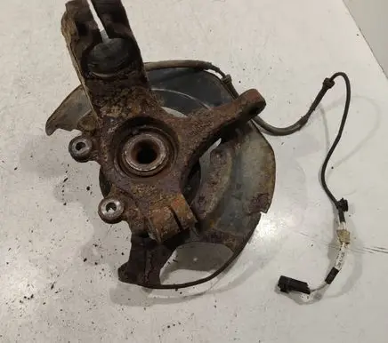 Mazda 3 I Front wheel hub spindle knuckle