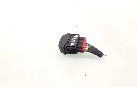 Citroen Xsara Electric window control switch DAV22681