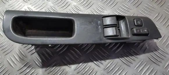 Toyota Corolla E120 E130 Electric window control switch 7423102200 74231-02200