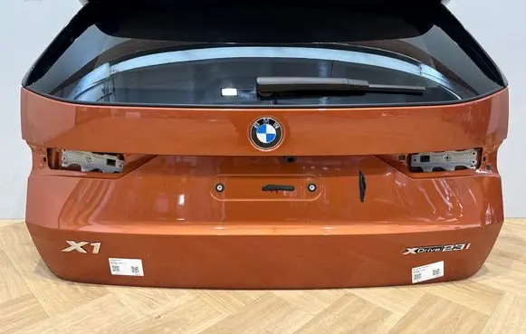 BMW X1 U11 Truck tailgate 