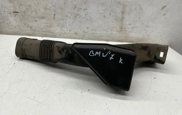 BMW 7 F01 F02 F03 F04 Air intake duct part 70345382 7677473 10991213