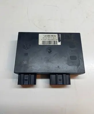 Volkswagen New Beetle Comfort/convenience module 1JM907291A 1J0959799AJ