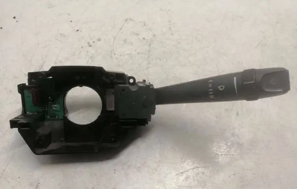 Volvo S60 Wiper control stalk 9452390