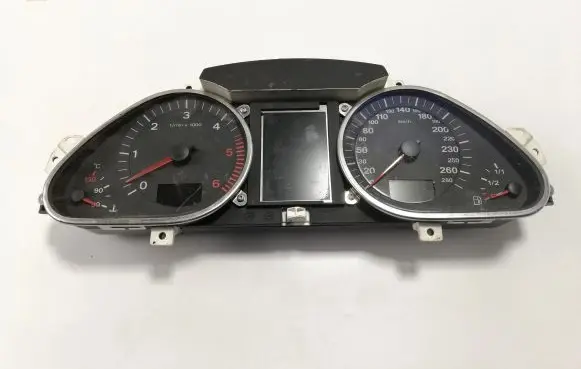 Audi A6 S6 C6 4F Speedometer (instrument cluster) 4F0920982T LHD