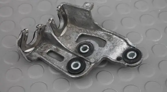Hyundai i20 (BC3 BI3) Gear shift cable bracket MOCOWANIE-LINEK