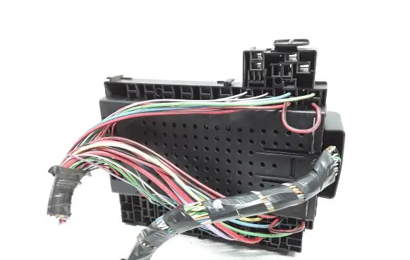 Volvo S80 Fuse module 8676284 8645716