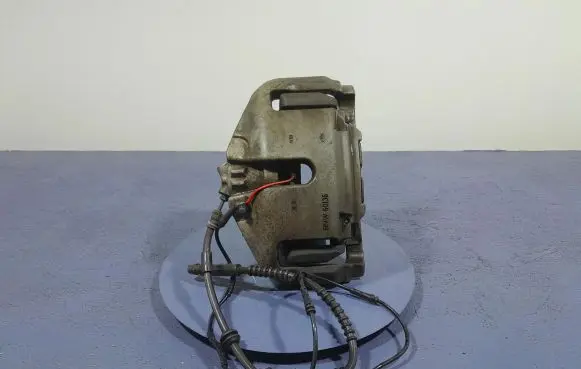 BMW 5 F10 F11 Front brake caliper
