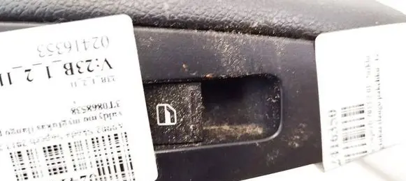 Skoda Superb B6 (3T) Electric window control switch 5J0959855