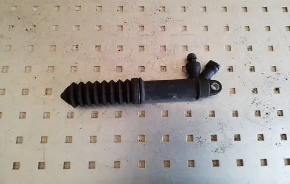 Audi A5 8T 8F Clutch slave cylinder 8K0721257A