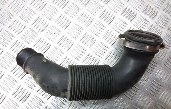 Toyota Yaris Turbo air intake inlet pipe/hose 178800N031