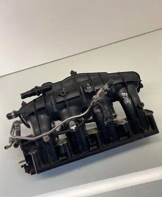 Audi A4 S4 B7 8E 8H Intake manifold 06D133192B 4700015939