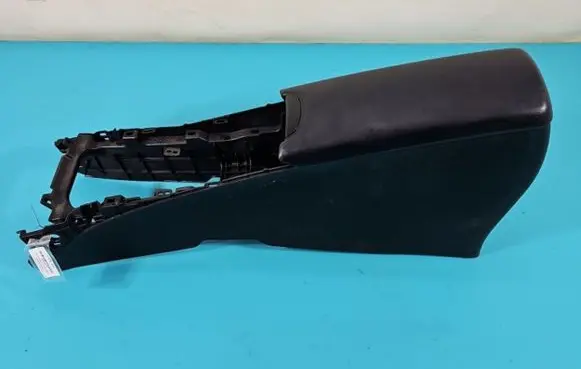 Toyota Avensis T270 Armrest IMPRK1375244