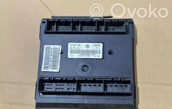 Volkswagen Transporter - Caravelle T5 Comfort/convenience module 7H0937049L 12243919