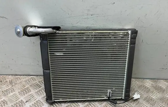 Toyota RAV 4 (XA40) Air conditioning (A/C) air dryer 4475004540 02B17H4865B