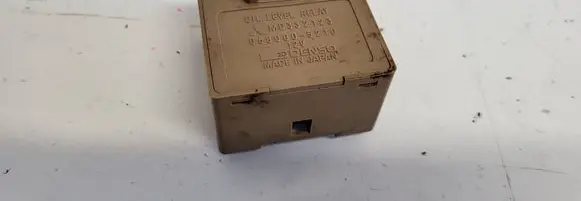 Mitsubishi Pajero Other relay MD332123 0680005210