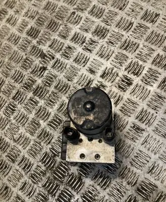 Mercedes-Benz Vaneo W414 ABS Pump 0044310912 A0044310912