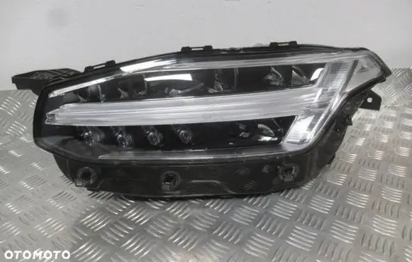 Volvo XC90 Headlight/headlamp 31655721 210705019