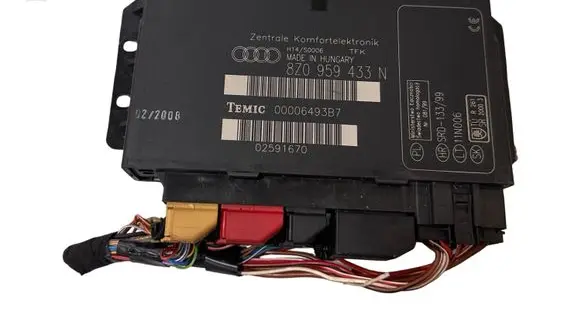 Audi A4 S4 B5 8D Other control units/modules 8Z0959433N 02591670 00006493B7