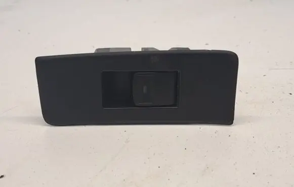Toyota Verso Electric window control switch 742720F010