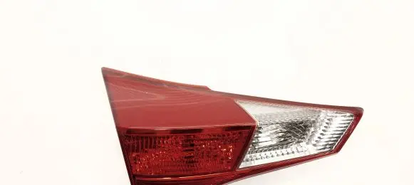 Toyota RAV 4 (XA40) Tailgate rear/tail lights 13670