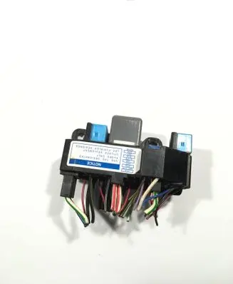 Toyota Hilux (AN10, AN20, AN30) Fuse box set 90987T2002 AH1567003130