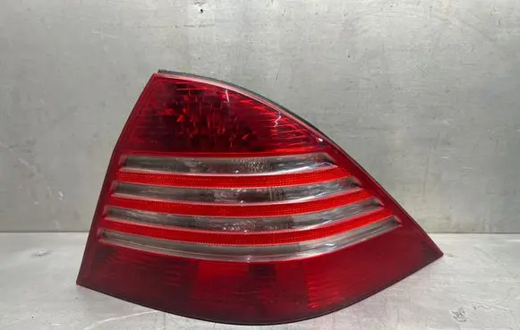Mercedes-Benz S W220 Rear/tail lights 255502 5432 A2208200864