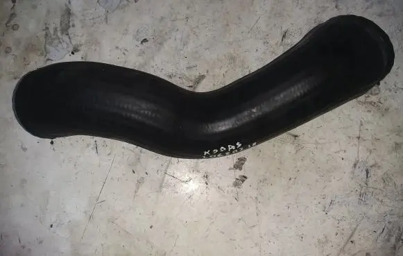 Volvo V70 Engine coolant pipe/hose 30680218