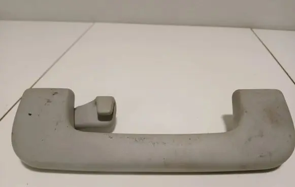 Audi A4 S4 B7 8E 8H Rear interior roof grab handle 8E0857607