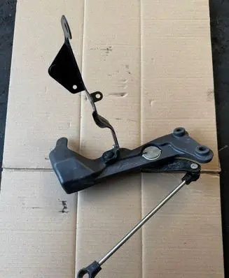 Jeep Wrangler Gear shift cable linkage 68259705AD