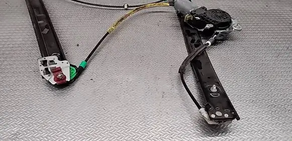 BMW 3 E46 Front door window regulator with motor 8196037