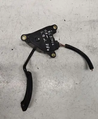 Renault Scenic II - Grand scenic II Accelerator throttle pedal 8200159647