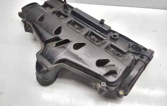 Volvo V70 Rocker cam cover 30743259 31256168