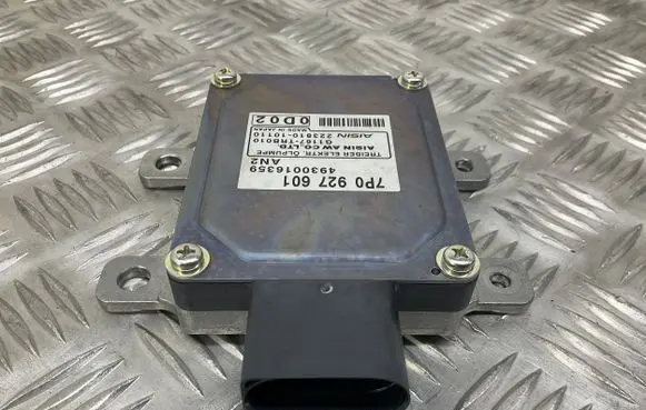 Volkswagen Touareg II Gearbox control unit/module 7P0927601