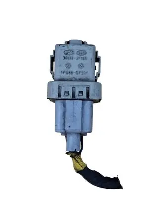 Hyundai Santa Fe Glow plug pre-heat relay 368332F155 PA66GF30