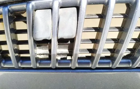 BMW 3 E46 Windshield washer spray nozzle 