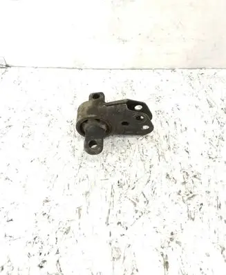 Jeep Grand Cherokee (WK) Front differential bracket 26107