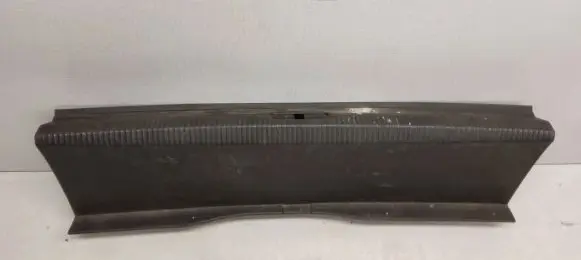 Volkswagen PASSAT B6 Trunk/boot sill cover protection 3C5863459