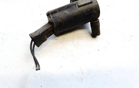 Mazda 626 Windscreen/windshield washer pump