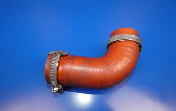 Jaguar XJ X351 Intercooler hose/pipe