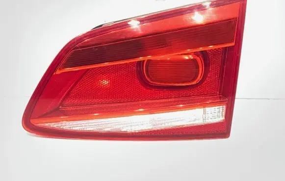 Volkswagen PASSAT B7 Rear/tail lights 3AF945094K